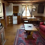 Chambres Gambrinus Гостевой дом Бебленхайм