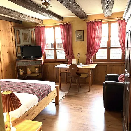 Le Gambrinus D'hotes Et Restaurant Penzion 3*